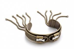 AUDEN Bailey Cuff