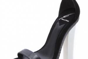 B Brian Atwood Braganca Platform Sandals