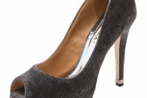 Badgley Mischka Humbie IV Pumps