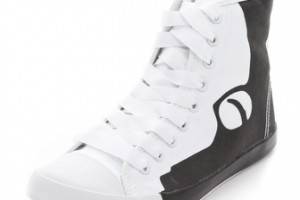 BE & D Pistol High Top Sneakers