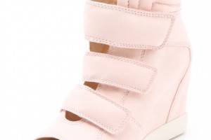 Boutique 9 Nerine Wedge Sneakers