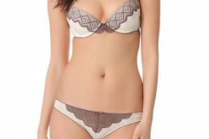 Calvin Klein Underwear Cakewalk Push Up Bra