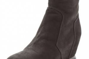 Camilla Skovgaard Low Ankle Boots with Saw Sole