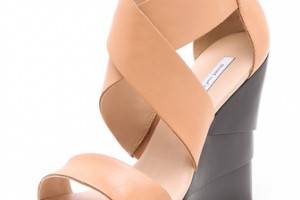 Diane von Furstenberg Opal Black Lacquered Wedge Sandals