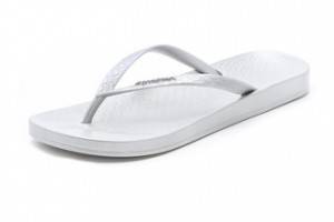 Ipanema Ana Tan Metallic Footbed Flip Flops