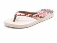 Ipanema Graphic Flip Flops