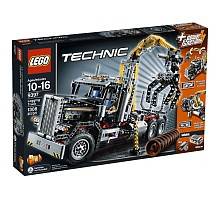 LEGO Technic - Logging Truck (9397)