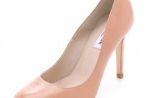 L.K. Bennett Shilo Round Toe Pump