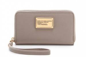 Marc by Marc Jacobs Classic Q Wingman Wallet