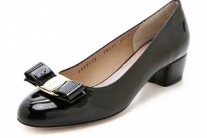 Salvatore Ferragamo Vara Low Pumps