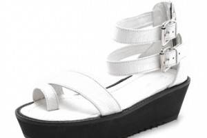 Shakuhachi Mock Croc Platform Sandals