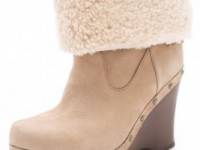 UGG Australia W Carnagie Clog Wedge Booties