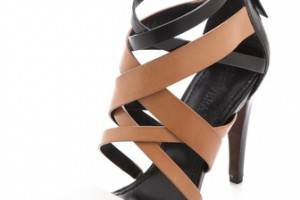 Vera Wang Hinda Strappy Sandals