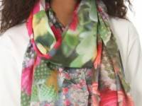 YARNZ Bloom Scarf