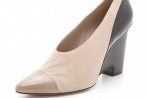 10 Crosby Derek Lam Ynez Choked Wedge Pumps