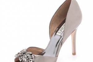 Badgley Mischka Nikki Metallic Pumps