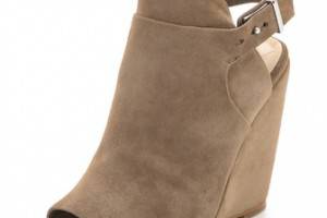 Dolce Vita Mosey Nubuck Platform Booties