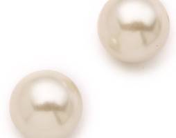 Juliet & Company Oversized Pearl Studs