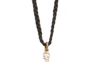 Kelacala Q Arrowhead Necklace