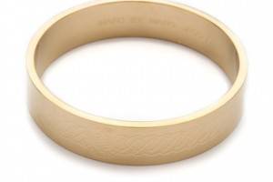 Marc by Marc Jacobs Engraved Turnlock Bangle