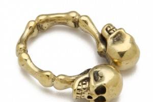 Monserat De Lucca Two Skulls Ring