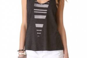 Raquel Allegra Sleeveless V Tee