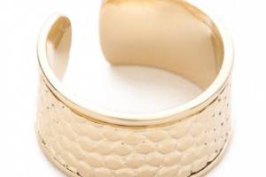 Shashi Etched Ring