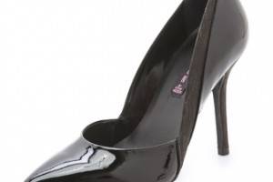 Steven Akcess Pumps