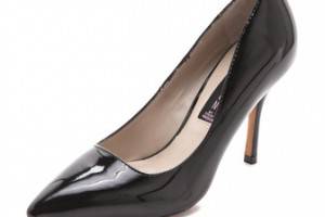 Steven Mikka Pumps