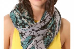 YARNZ Snakes & Safety Pins Scarf