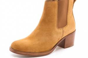 A.P.C. Chelsea Suede Booties