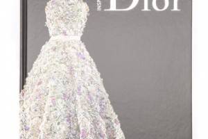 Books with Style Inspiration Dior