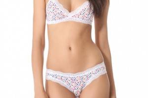 Cheek Frills Heart Bra & Briefs Set