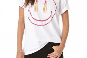 Sincerely Jules Smile, You've Got Lipstick On! Tee