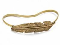 SunaharA Malibu Feather Hand Bracelet