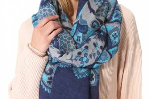 Theodora & Callum Lugano Scarf